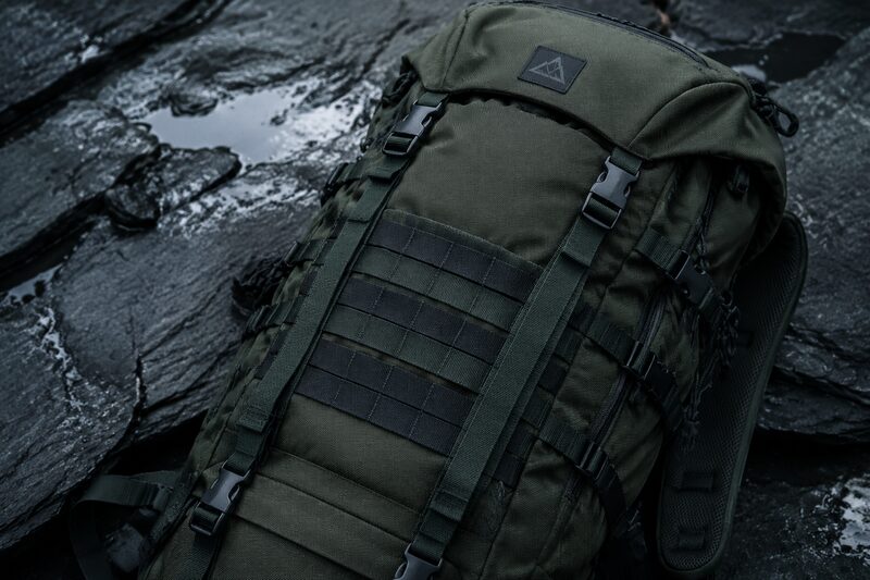 Trekkingrucksack in Cordura-Olivgrün